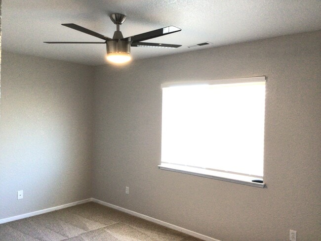 Building Photo - 17641 Papa Bear Ct