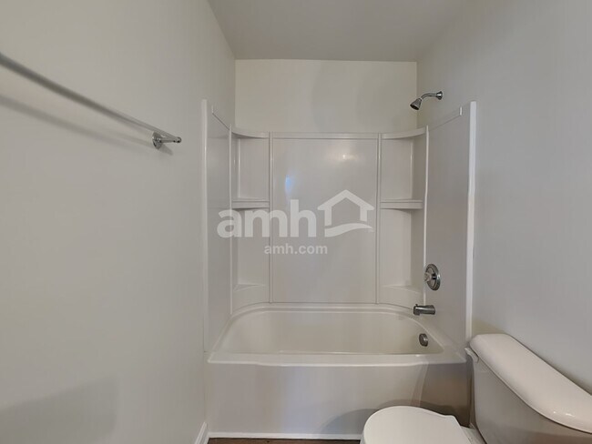 Building Photo - 1019 Green Terra Rd