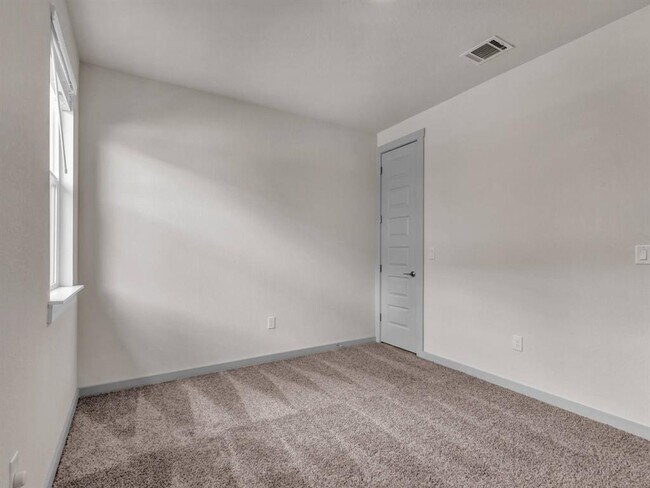 Building Photo - 2236 Cattle Baron Trl