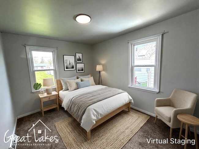 Building Photo - Beautiful 2 Bedroom 1 Bathroom now available for rent