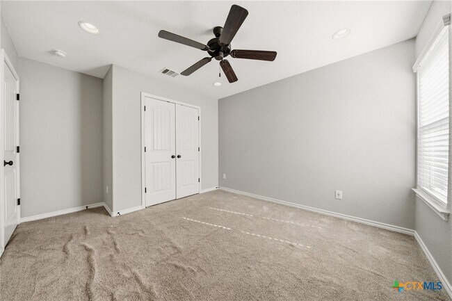 Building Photo - 6101 Cordillera Dr