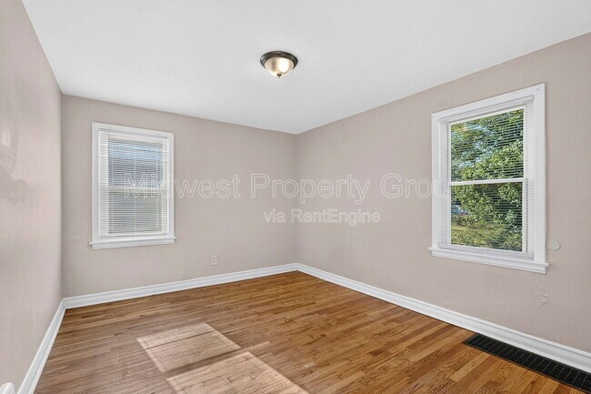 Building Photo - 7815 Cler Ave