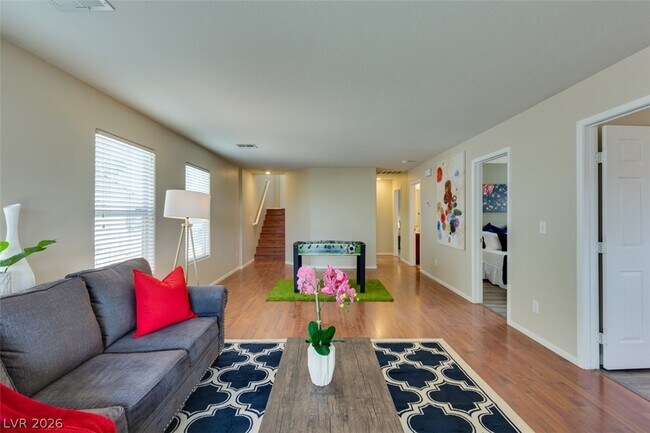 Building Photo - 304 Windsor Ridge Ave