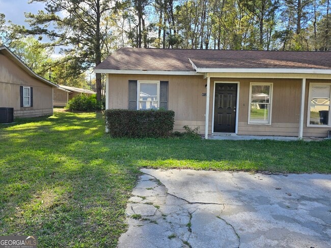 Building Photo - 412 S Ashley St