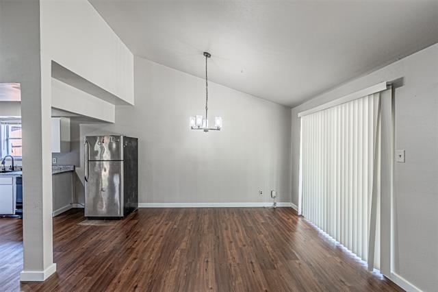 Building Photo - 1018 McCallum Dr