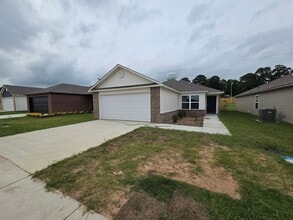 Building Photo - 1088 RAVEN WALK Dr