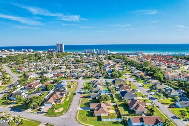 Building Photo - 108 Leeward Way