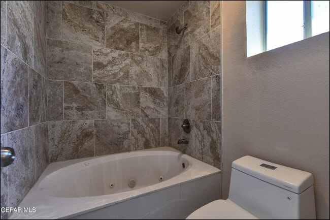 Building Photo - 10397 Carter Scott Pl