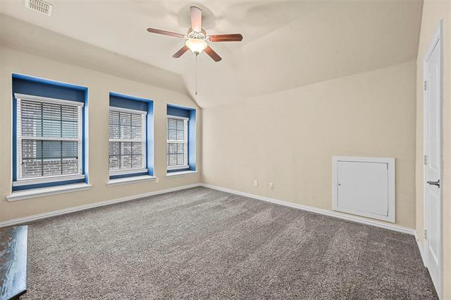 Building Photo - 602 Whitetail Rd