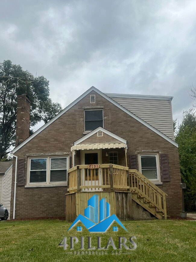 Building Photo - "Charming 3-Bedroom Home with Spacious Lay...
