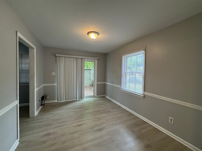 Building Photo - 401 Advocate Ct