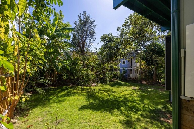 Building Photo - 59-018 Holawa St