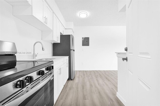 Building Photo - 13210 Memorial Hwy