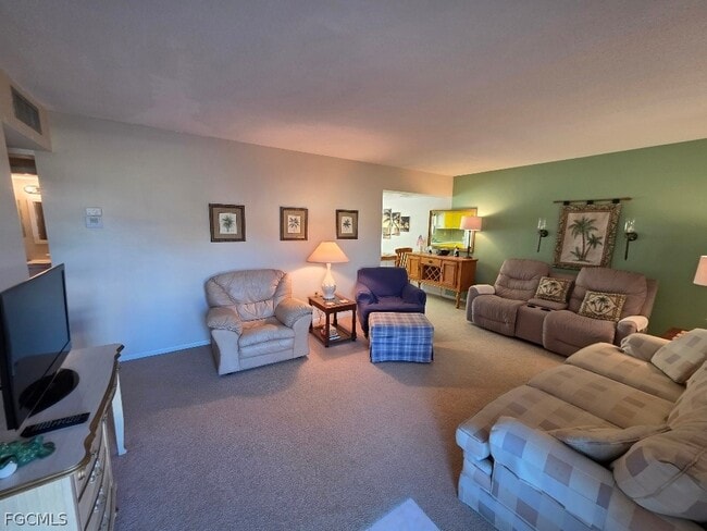 Building Photo - 335 Joel Blvd