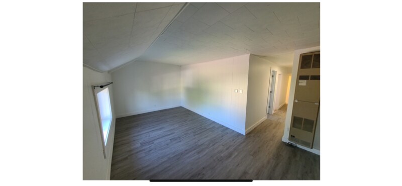 Building Photo - 306 Prentice Ave