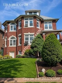 Building Photo - 729 Avenue C