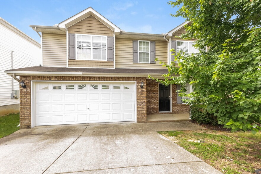Primary Photo - 1741 Elijah Ryan Dr