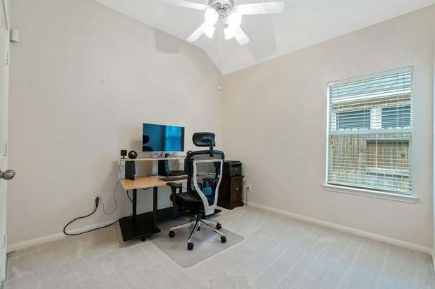 Building Photo - 10030 Arcadian Spgs Ln