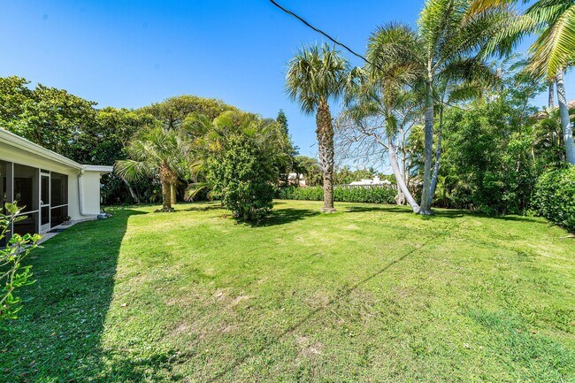 Building Photo - 5550 Osprey Dr