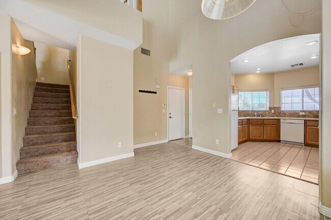 Building Photo - 1107 Aldenwood Ave
