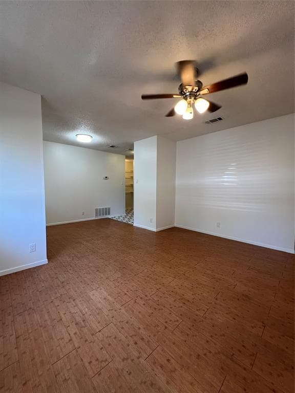 Building Photo - 3403 Willowrun Cove