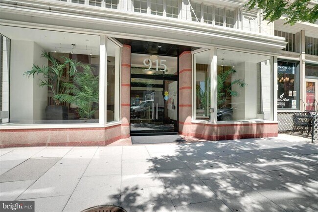 Building Photo - 915 E St NW