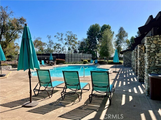 Building Photo - 26612 Royale Dr
