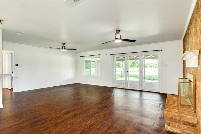 Building Photo - 438 Wellshire Dr
