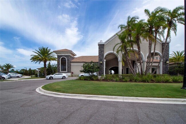 Building Photo - 16804 Vardon Ter