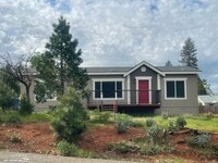 Building Photo - 3bed 2bath + bonus room, natural landscaping, Split Floor Plan Lower Magalia Paradise Pines