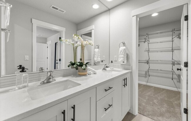 Building Photo - Brand New & Beautiful !  Holt Home-3 BR 2....