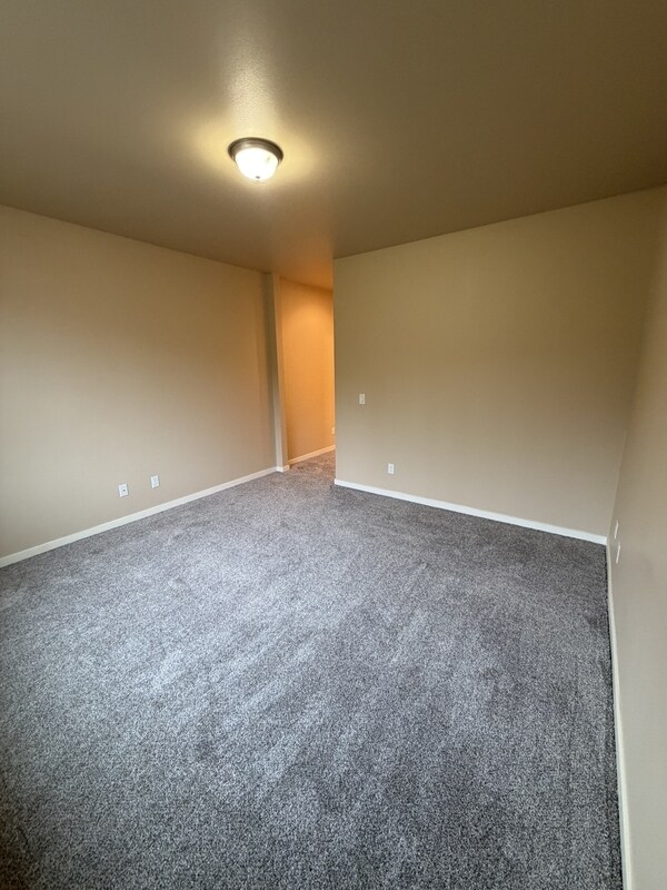 Building Photo - 1546 Bryce Park Loop