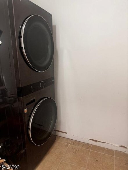 Building Photo - 81-83 Hawthorne Avenue Unit 3