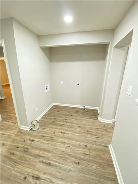 Building Photo - 2137 Bolling St
