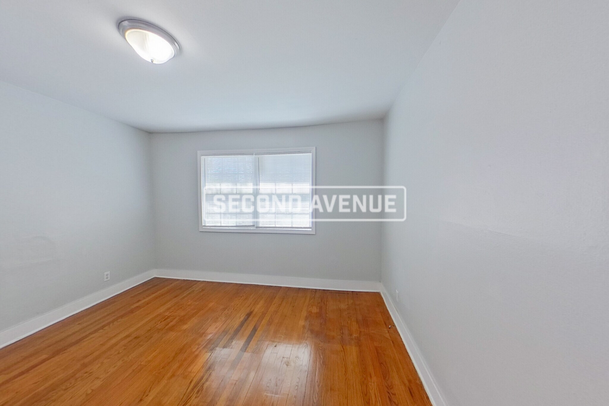 Building Photo - 1609 51st St W