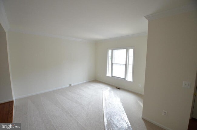 Building Photo - 6515 Hubbardton Way
