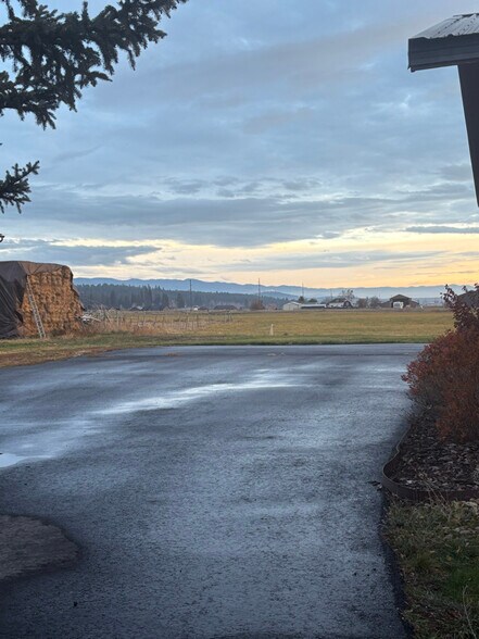 Building Photo - 139 Pine Hollow Rd