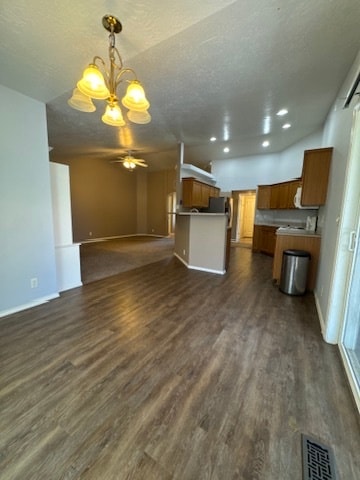 Building Photo - 1405 Kursten St