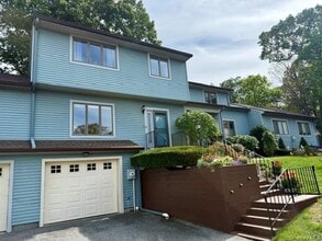 Building Photo - 56 Krystal Dr