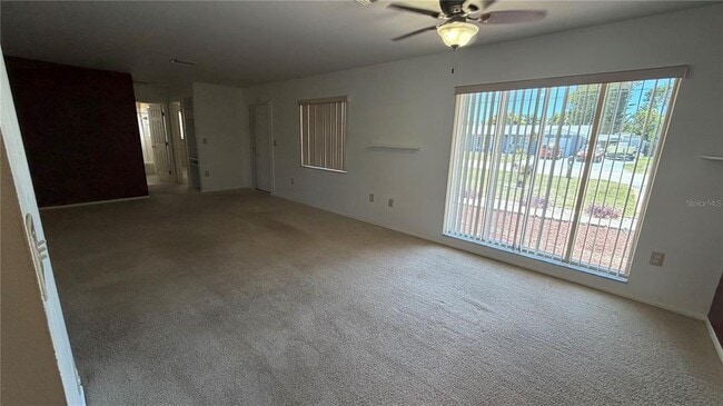 Building Photo - 339 Pine Tree Rd