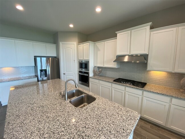 Building Photo - 7414 Evelyn Grv Dr