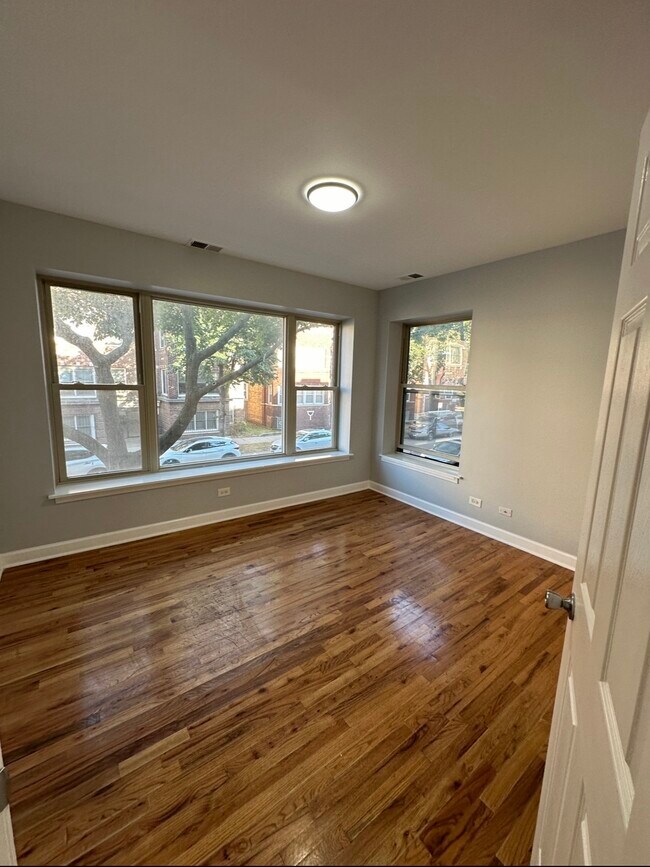 Building Photo - 7004 S Chappel Ave