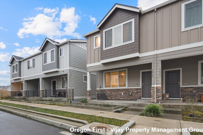 Building Photo - 15548 NW Linder St