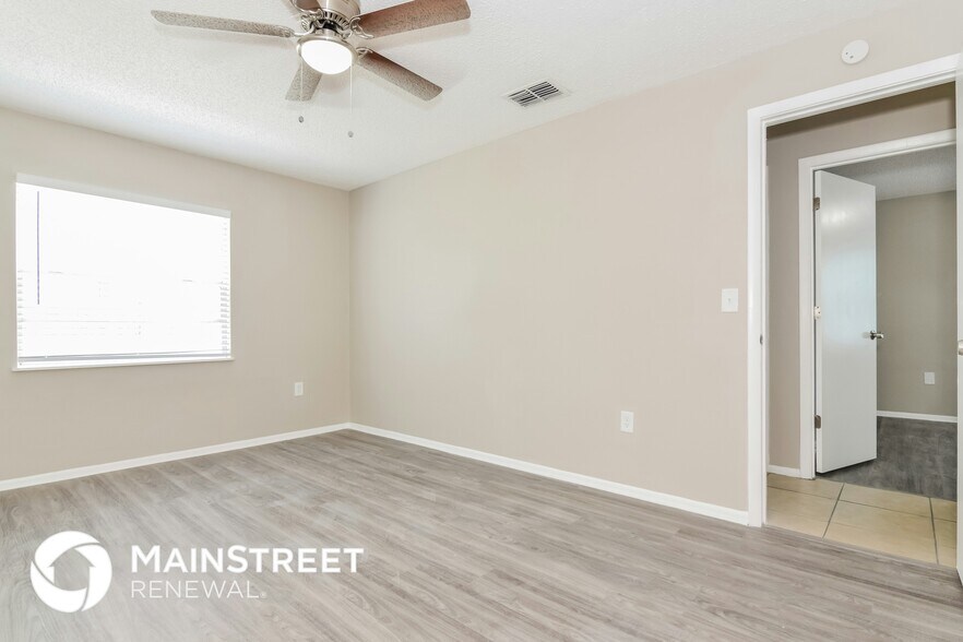 Building Photo - 839 Cinnamon Dr