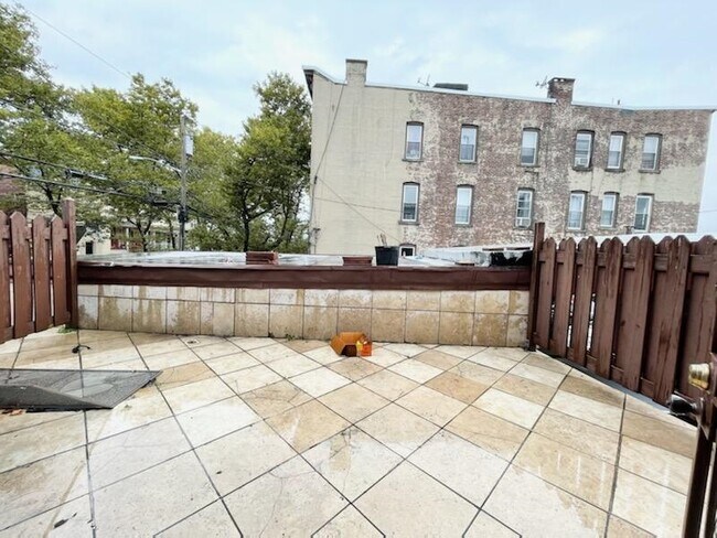 Building Photo - 3703 John F. Kennedy Blvd