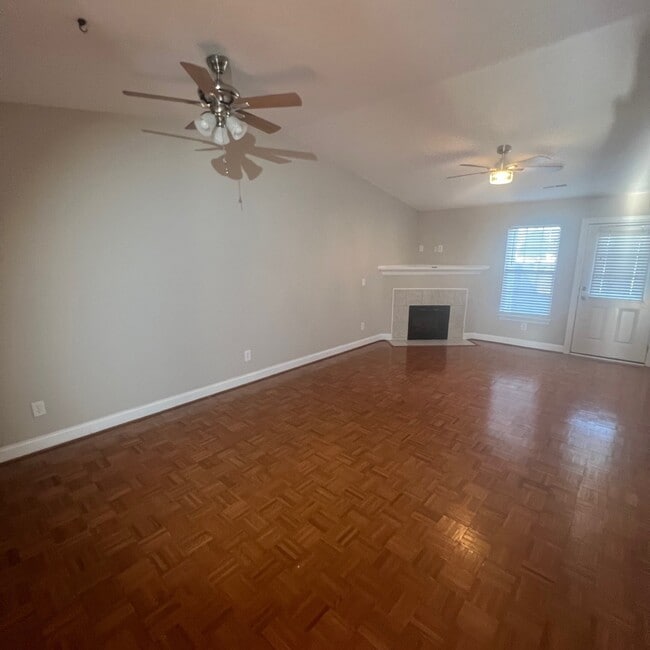 Building Photo - 310 Jeremy Ln