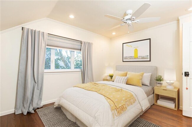 Building Photo - 2690 Ridgemore Rd NW