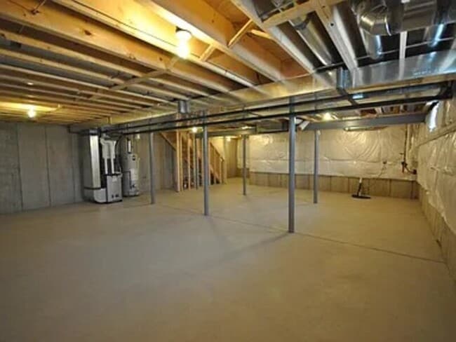 Building Photo - 4715 Mosey Ln