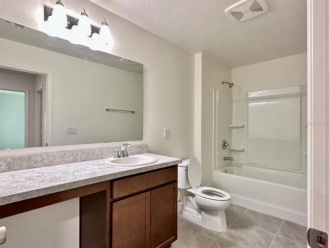 Building Photo - 2872 Sanctuary Dr