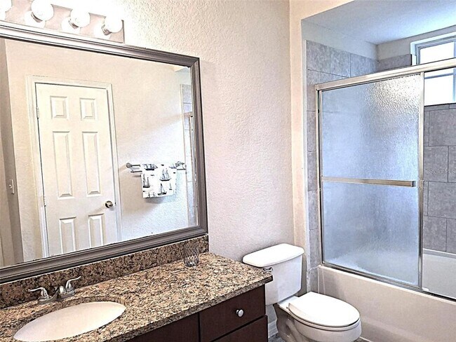 Building Photo - 13304 Sanctuary Cove Dr
